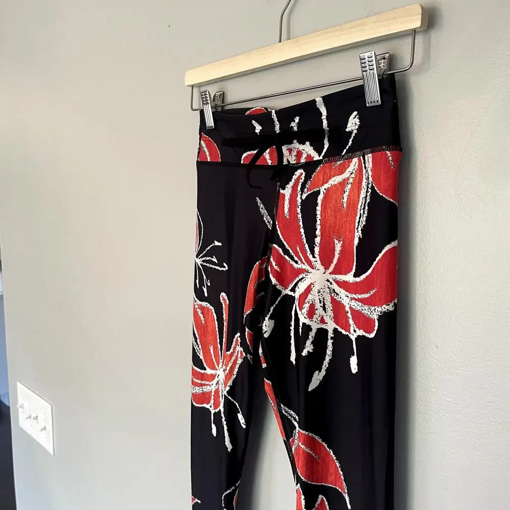 The Upside Hibiscus-Print Drawstring Yoga Pants in Black & Red SZ 6